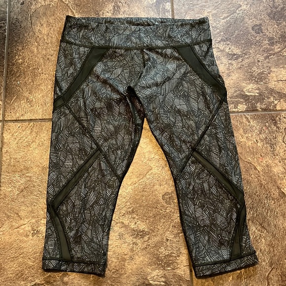 Lululemon Capris - Picture 3 of 5